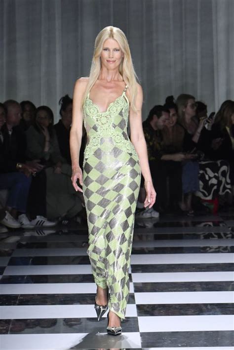 claudia schiffer versace 902|claudia schiffer 2023.